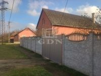 Hajdúhadház Családi ház