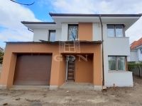 For sale family house Debrecen, 195m2