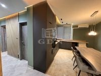 Budapest XVIII. kerület Lakás (csúsztatott zsalu)