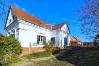 Verkauf einfamilienhaus Kisbajom, 100m2