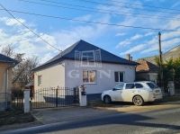 Tabajd Családi ház