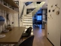 Eladó lakás (téglaépítésű) Budapest VI. kerület, 100m2