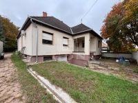 Bábolna Családi ház