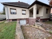 Bábolna Családi ház