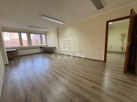 Kiadó iroda Győr, 22m2