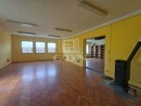 Eladó családi ház Sükösd, 365m2