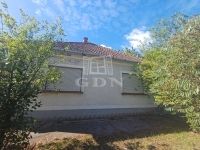 For sale family house Rém, 105m2