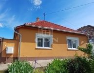 Продается частный дом Érsekcsanád, 91m2