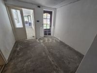 Vaskút Üzlethelyiség