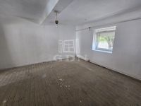 Vaskút Üzlethelyiség