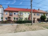 Eladó sorház Baja, 123m2