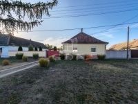 Nagybaracska Családi ház