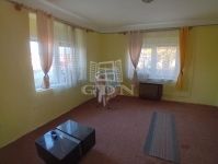 Hajós Családi ház