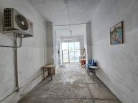 Madaras Üzlethelyiség