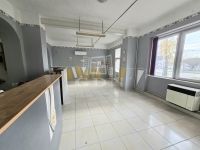 Madaras Üzlethelyiség