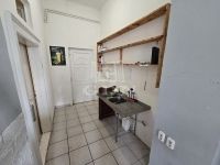 Madaras Üzlethelyiség