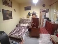 Eladó házrész Baja, 43m2