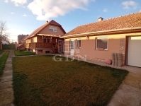 Eladó családi ház Érsekcsanád, 120m2