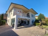 Eladó családi ház Szekszárd, 346m2