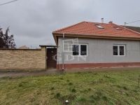 Eladó ikerház Baja, 120m2