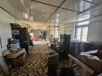 Kunbaja Üzlethelyiség