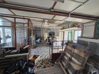 Kunbaja Üzlethelyiség