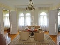 Eladó lakás (téglaépítésű) Budapest VIII. kerület, 140m2