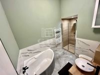 Budapest VI. kerület Lakás (téglaépítésű)