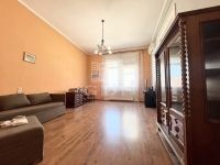 Eladó lakás (téglaépítésű) Budapest VIII. kerület, 80m2