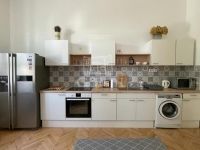 Szeged Lakás (téglaépítésű)