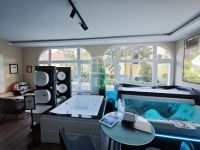 Eladó üzlethelyiség Budakeszi, 165m2