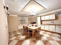 For rent family house Ács, 220m2