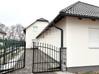 Verkauf wohnung (ziegel) Komárom, 94m2