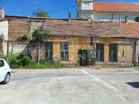 For sale part of a house Tata, 129m2