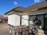 Kiskunlacháza Családi ház