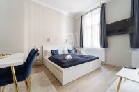 Budapest VI. kerület Flat (brick)