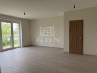 Eladó lakás (téglaépítésű) Kiskunlacháza, 93m2