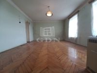 Eladó lakás (téglaépítésű) Tiszakeszi, 80m2