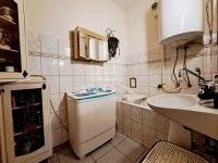 Miskolc Lakás (csúsztatott zsalu)