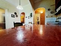 Miskolc Lakás (csúsztatott zsalu)