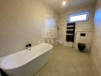 Herceghalom Ikerház