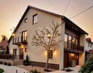 Eladó családi ház Budapest XVI. kerület, 150m2