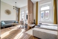 For sale flat (brick) Budapest VI. district, 101m2