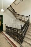 Eladó lakás (téglaépítésű) Budapest VI. kerület, 98m2