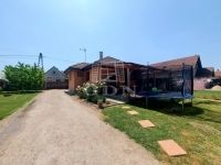 Eladó családi ház Tass, 70m2