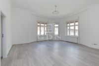 Продается квартира (кирпичная) Budapest VII. mикрорайон, 101m2