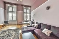 Eladó lakás (téglaépítésű) Budapest VIII. kerület, 90m2