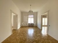 Budapest V. kerület Lakás (téglaépítésű)