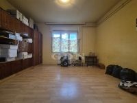 Eladó családi ház Budapest XIV. kerület, 100m2