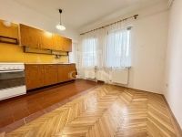 Budapest III. kerület Lakás (téglaépítésű)